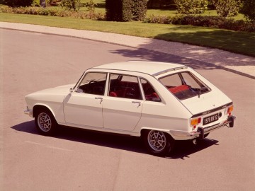 Renault 16 &ndash; Pierwszy seryjny hatchback